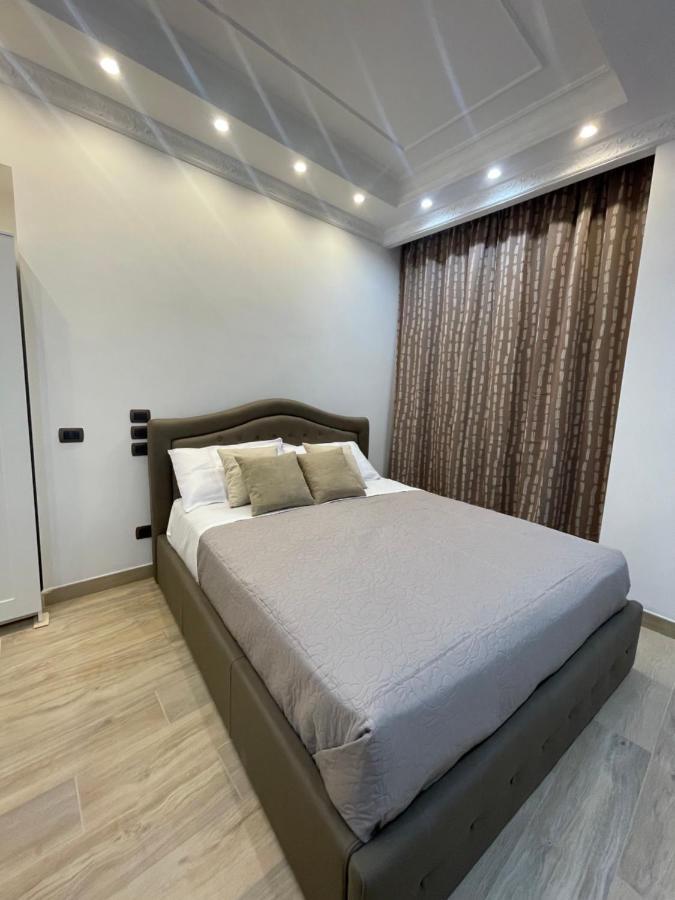 Le Chic Rooms Neapel Exteriör bild